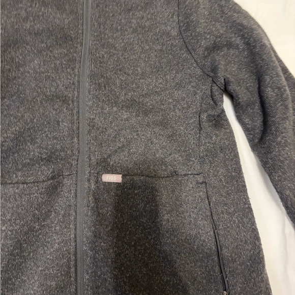 Figs grey sweater jacket - Picture 2 of 8